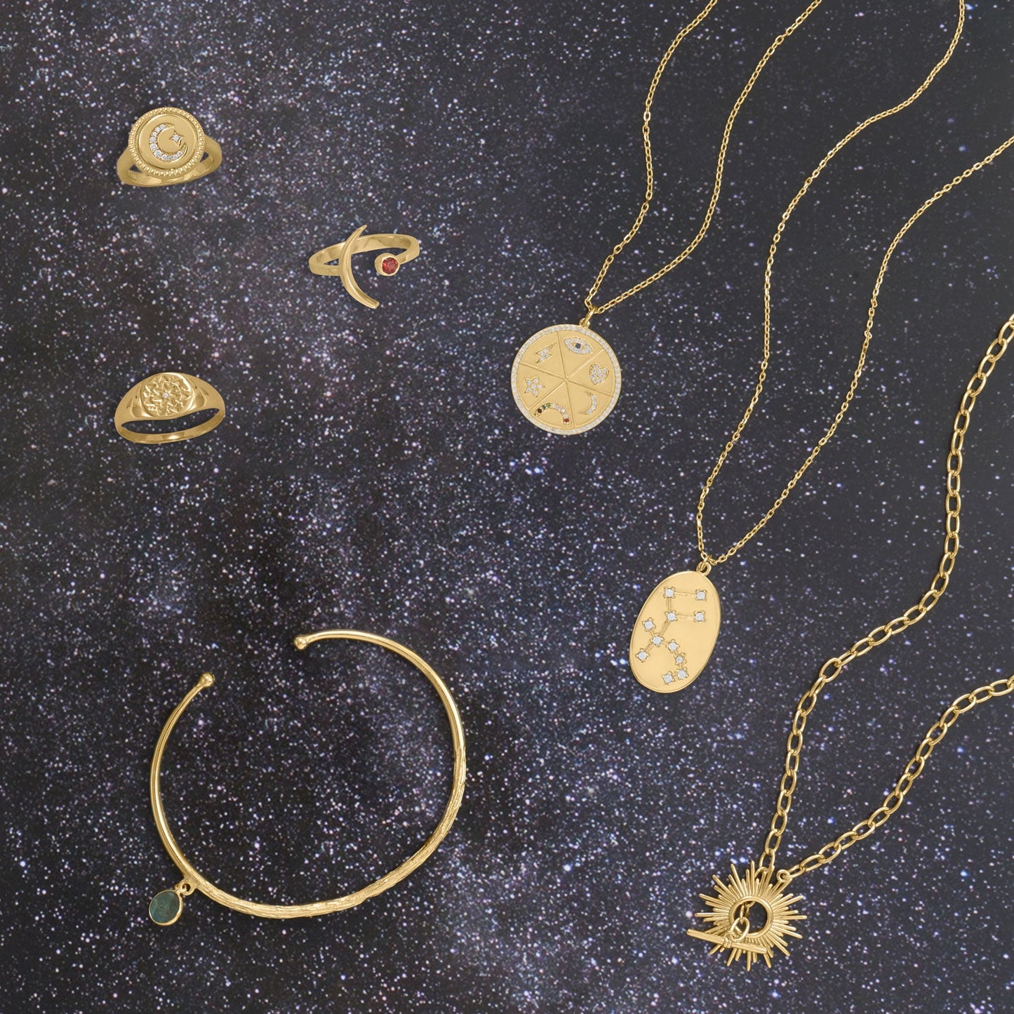 Crescent Moon and Garnet Ring in Vermeil Gold
