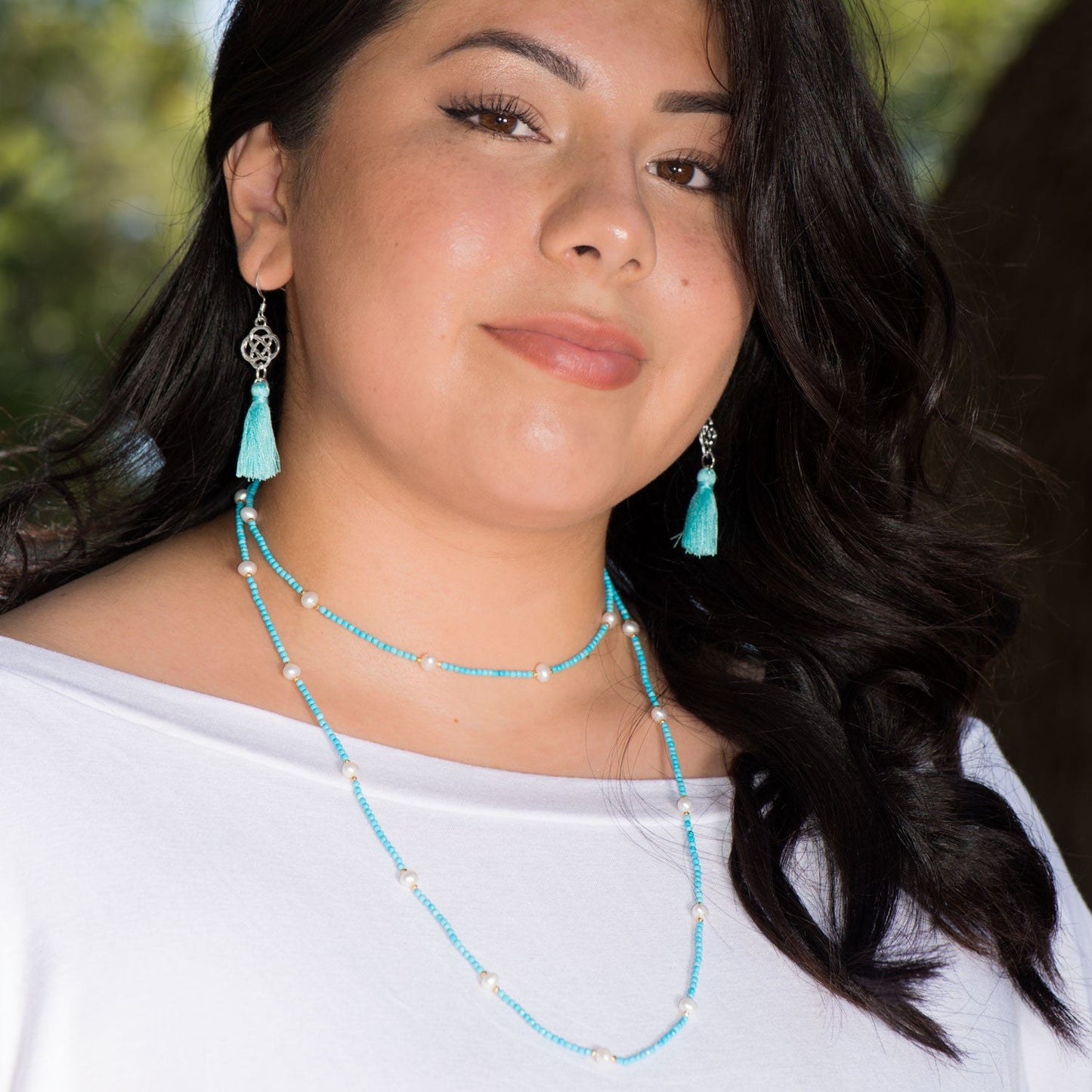 Turquoise Magnesite and  Pearl Bead Necklace